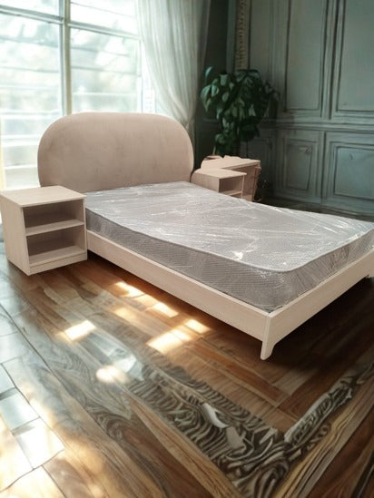 Lit 2 places + matelas épaisseur 20 Lit 2 places + matelas épaisseur 20